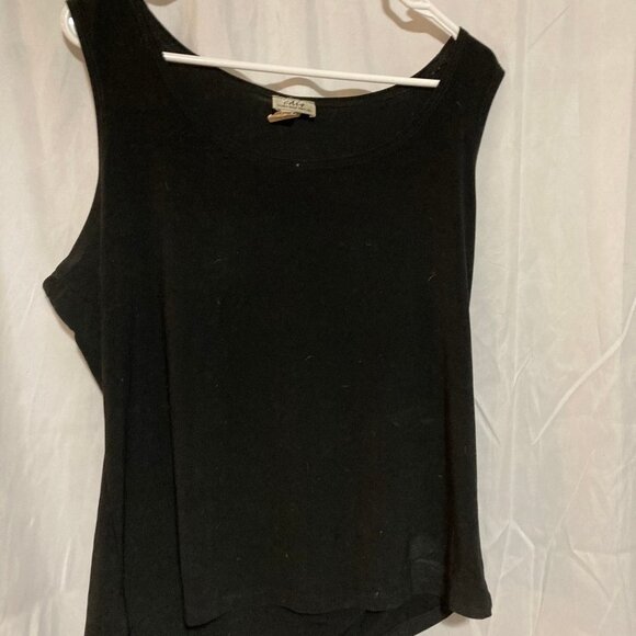 CDW Black Tank - Picture 3 of 4